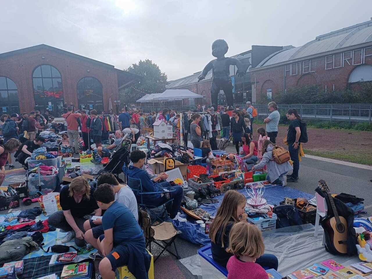 Comment profiter de la Braderie de Lille avec des enfants ? Voici nos astuces