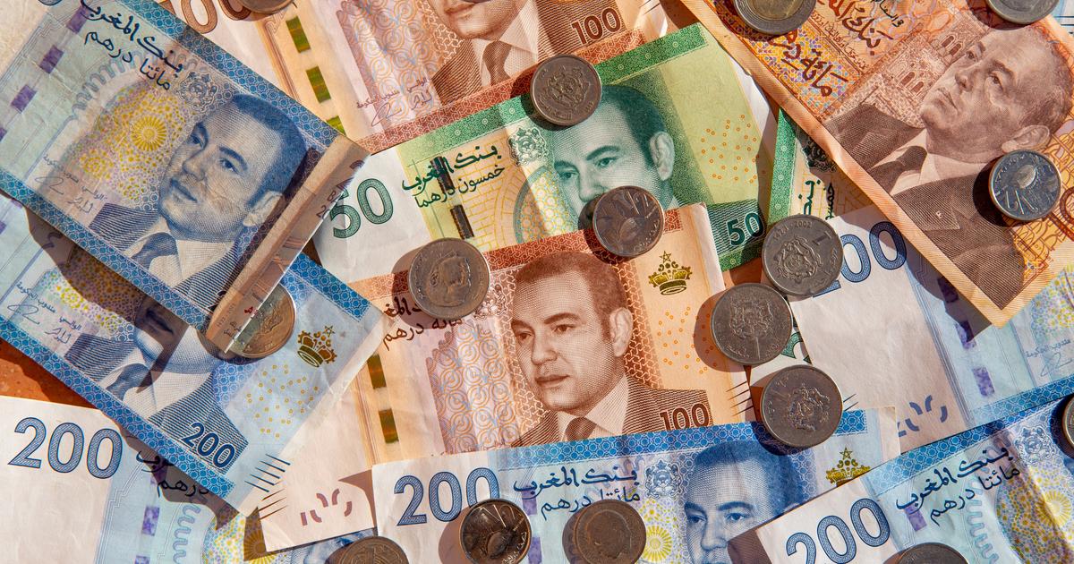la monnaie nationale à son plus bas historique face au dollar, après le retour des sanctions