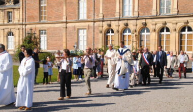 la Vierge du Vœu a été portée en procession