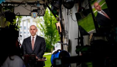 L’arrivée controversée à la Fed de Stephen Miran, l’économiste qui murmure à l’oreille de Trump