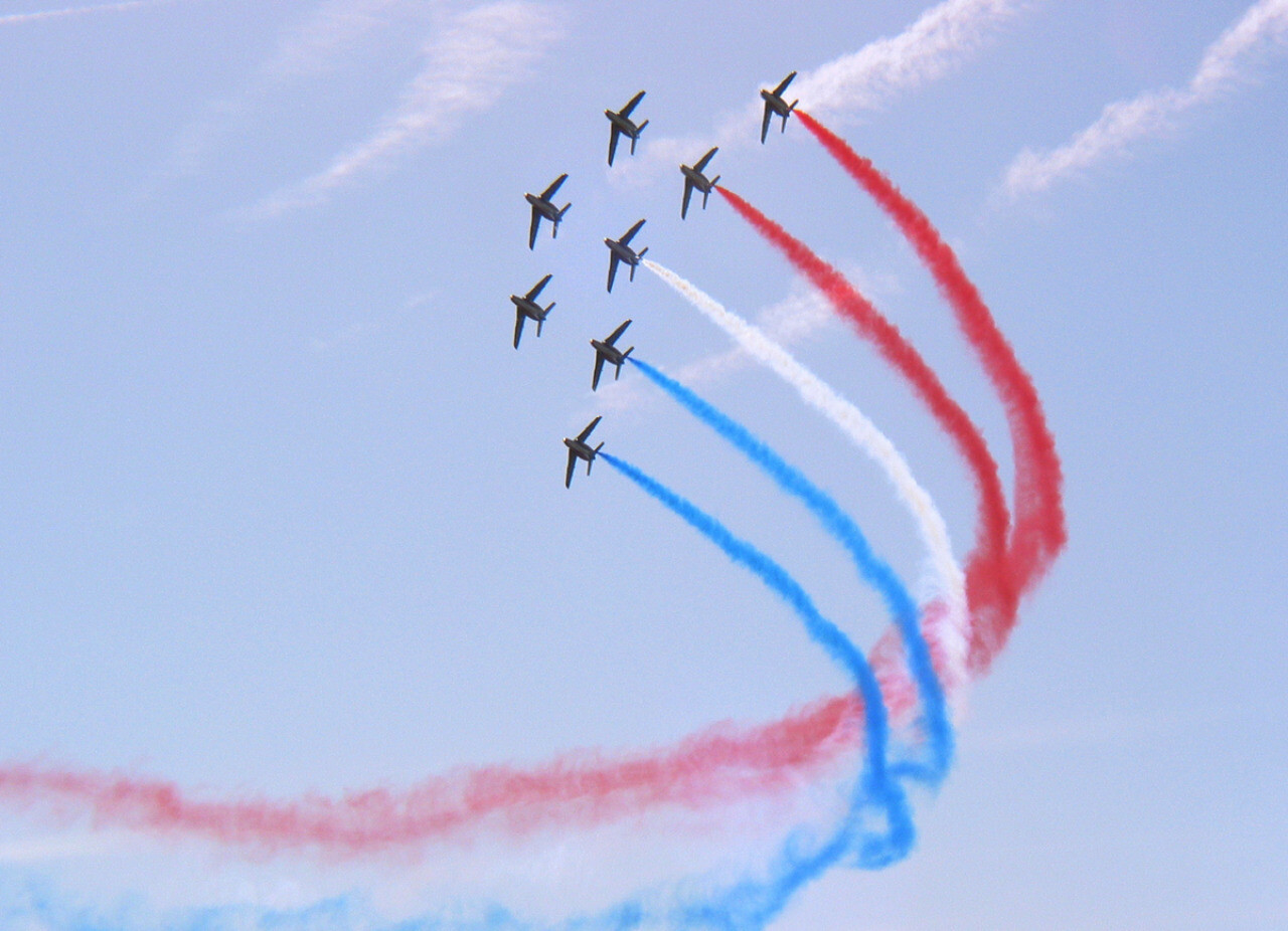 Saint-Étienne. Pourquoi les avions de la Patrouille de France vont survoler la ville ce jeudi