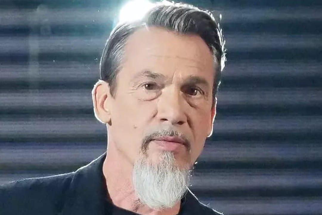 Florent Pagny de retour dans Les Enfoirés