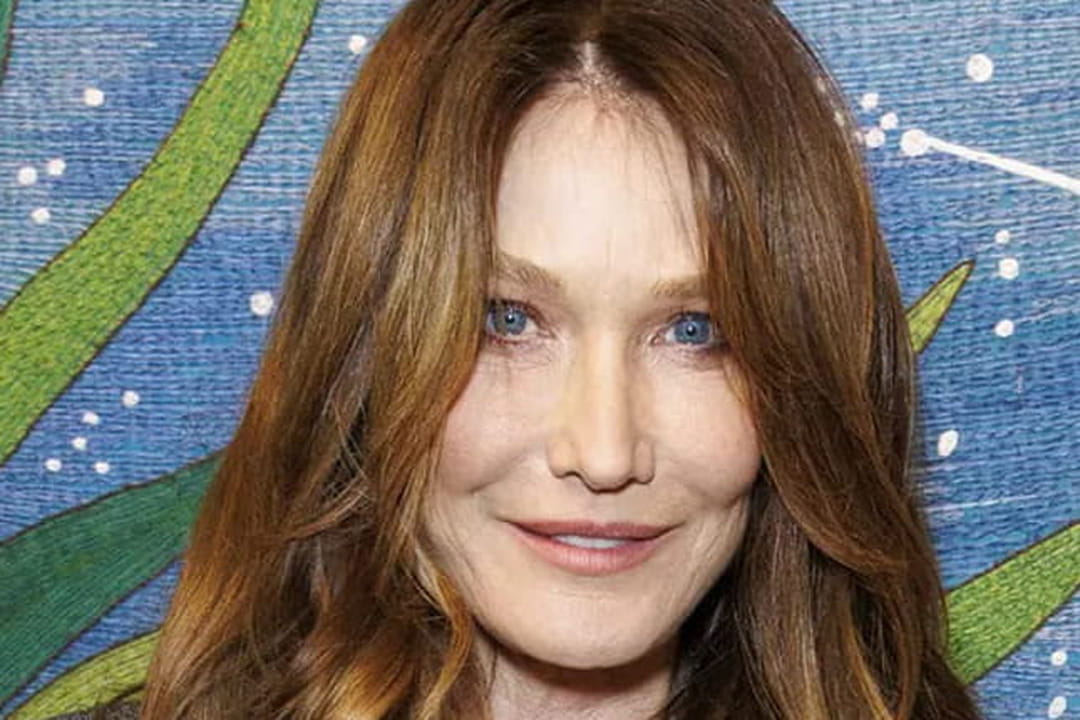 Carla Bruni, affectée : le soutien d'Anouchka Delon