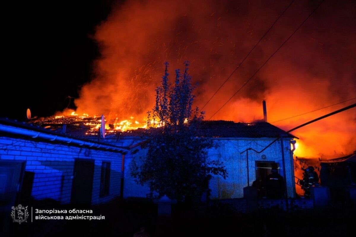 Des frappes font 13 blessés à Zaporijia, Zelensky appelle l'Europe à en faire plus