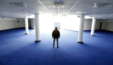 À Nice, polémique et interrogations après la découverte de plus de 120.000 euros en liquide dans une mosquée
