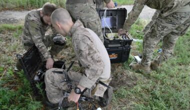 Arrêt de l'aide militaire américaine à des pays d'Europe de l'Est