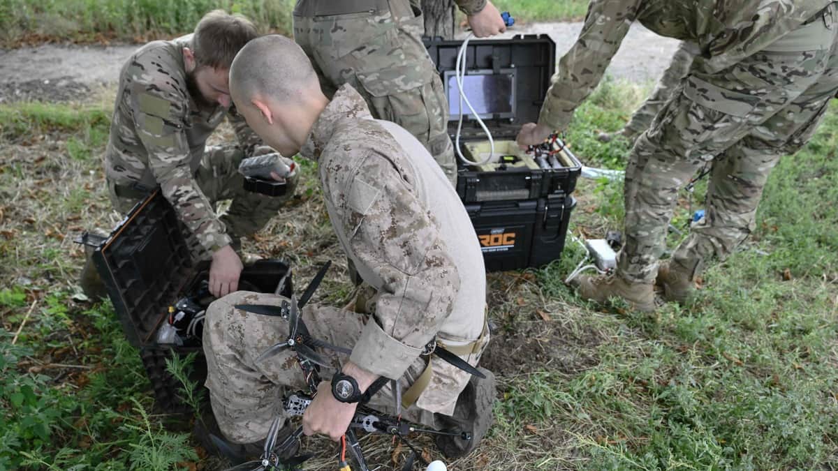 Arrêt de l'aide militaire américaine à des pays d'Europe de l'Est