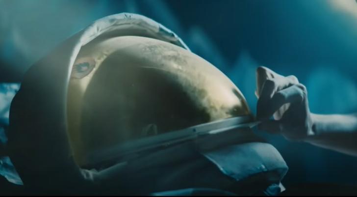 La dernière apparition du Major Tom dans le clip musical «Blackstar» en 2015.