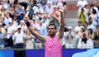 le choc pour Alcaraz, tombeur de Djokovic en demi-finales