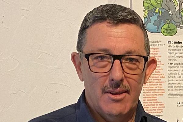 Stéphane Sacco (Gauche républicaine et socialiste, ci-dessus) a annoncé vouloir conduire la liste unitaire, que le chef de file du PS, Olivier Andrau, souhaite également mener.