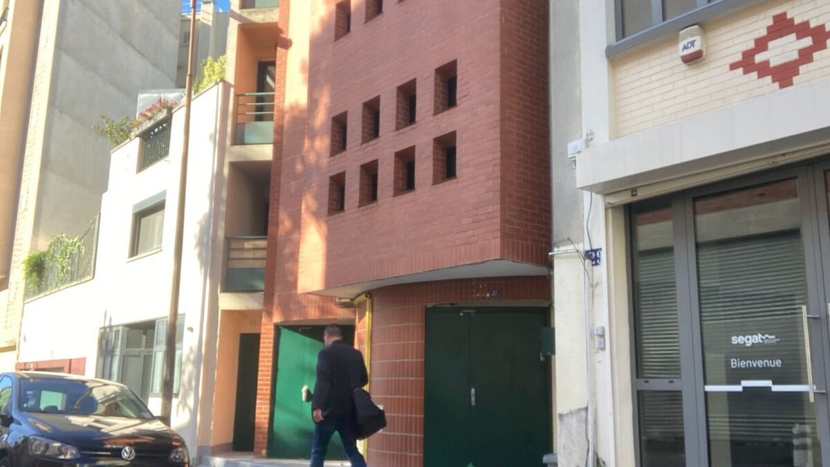 Des têtes de cochon découvertes devant six mosquées à Paris et en Île-de-France, une enquête ouverte