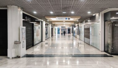 « Le samedi à remplir le chariot, c’est fini... » : quand les centres commerciaux se transforment en galeries fantômes - Le Parisien