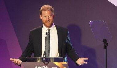 Les photos du prince Harry à Londres, enjoué malgré la guerre froide familiale