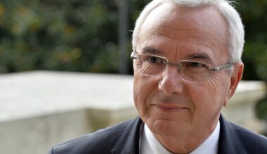 Jean Leonetti presse Emmanuel Macron de valider par référendum les promesses de Sébastien Lecornu