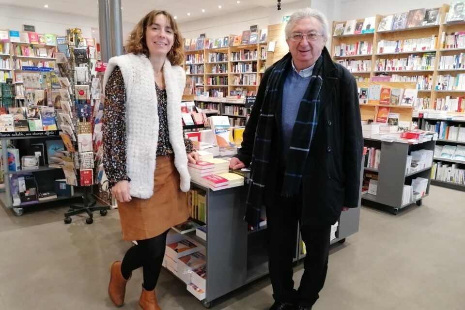 Céline Vignon, présidente de l'associaiton Lire à Guingamp et Gilbert Kerleau, vice président.