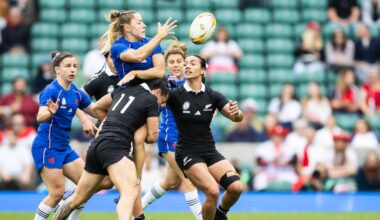 EN DIRECT - Coupe du monde féminine de rugby : impuissantes, les Bleus subissent la loi des Black Ferns