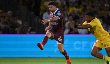Matthieu Jalibert atteint les 1000 points en Top 14 lors de la victoire de l'UBB contre La Rochelle - L'Équipe