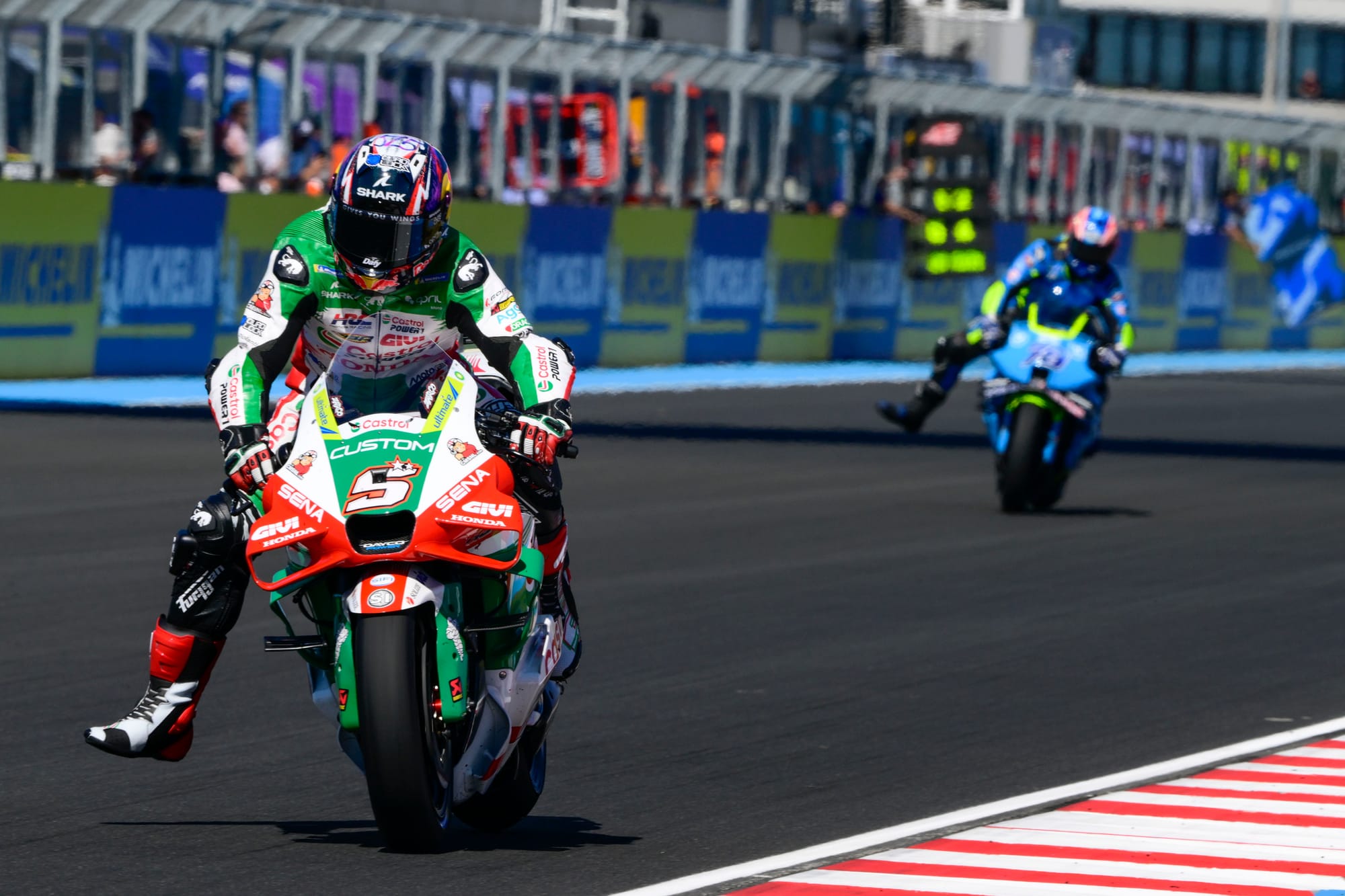 Johann Zarco célèbre son podium MotoGP avec LCR Honda