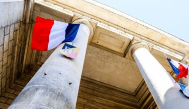 Un ex-policier jugé aux assises de Paris, accusé d’avoir étranglé et tué sa compagne