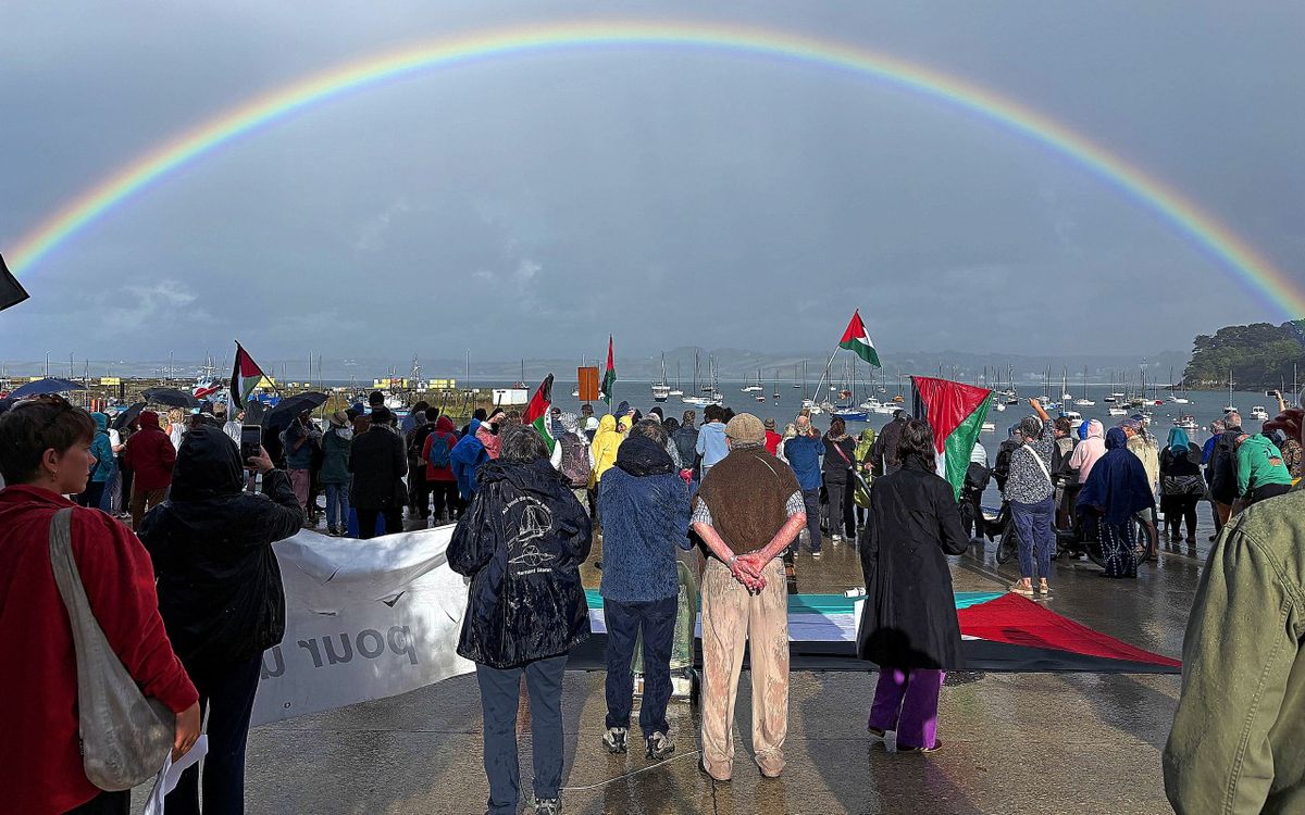 L’Œil du photographe à Douarnenez : un arc-en-ciel pour Gaza