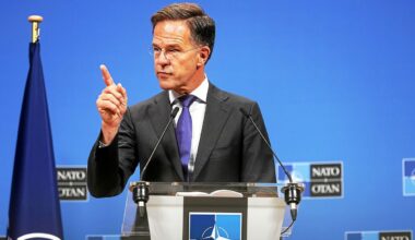 Troupes occidentales en Ukraine : il n’appartient pas à la Russie de « décider », insiste le secrétaire général de l’Otan