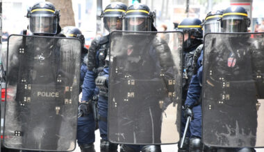 des policiers sommés de ne pas intervenir le 10 septembre ? La préfecture dément