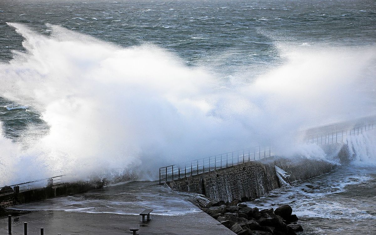 Orages, vagues-submersion : deux départements bretons en vigilance jaune, ce dimanche