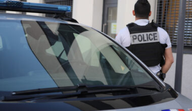 un suspect s’est rendu à la police