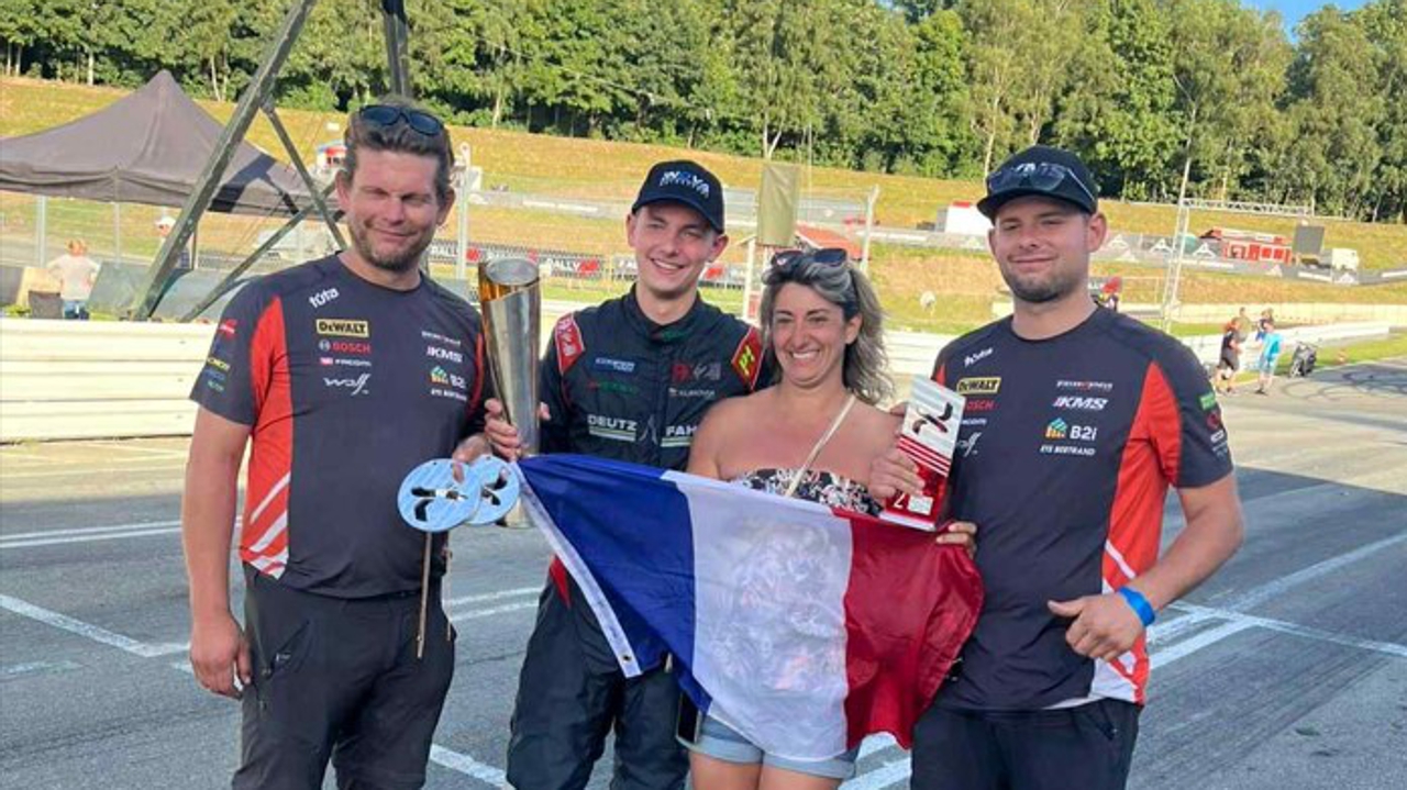Le pilote tourangeau Julien Meunier champion RallyX Europe et RallyX North