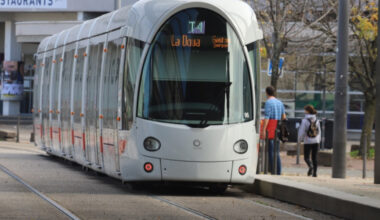 un homme à trottinette grièvement blessé après une collision avec le tramway
