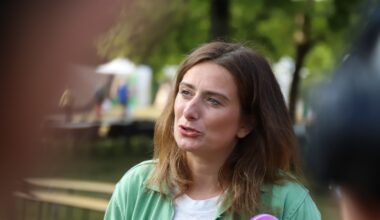 Les Écologistes et LFI souhaitent le départ de Sébastien Lecornu et ne négocieront pas avec lui