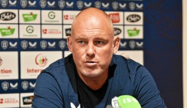 « Moi aussi lors du dernier match à La Rabine, j’ai regardé ma montre » : Jean-Noël Spitzer en attend plus avant le choc RC Vannes-Provence