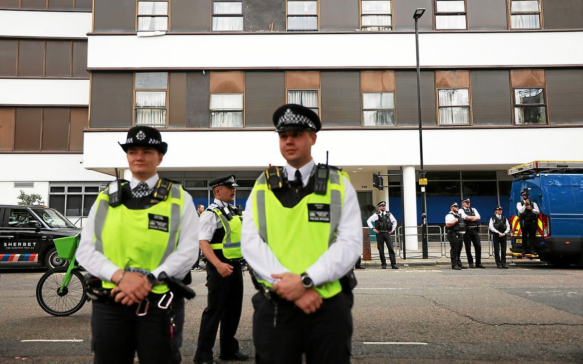 Au Royaume-Uni, trois personnes arrêtées soupçonnées d’espionnage pour la Russie