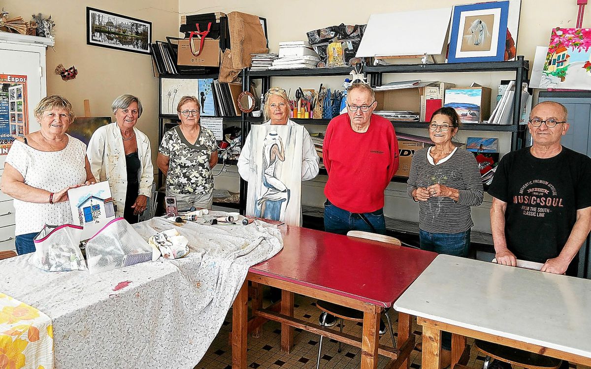 L’atelier dessin et peinture, un lieu de création pour tous à Gourin