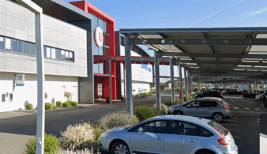 Près de Rennes, un hypermarché visé par une attaque à la voiture bélier