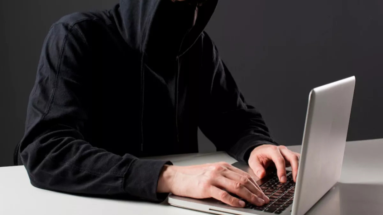 jusqu'à 6 ans de prison pour le hacker aux milliers de victimes