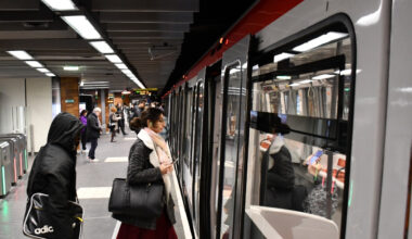 ivre, il agresse un couple dans le métro et tente de pousser l’homme sur les rails