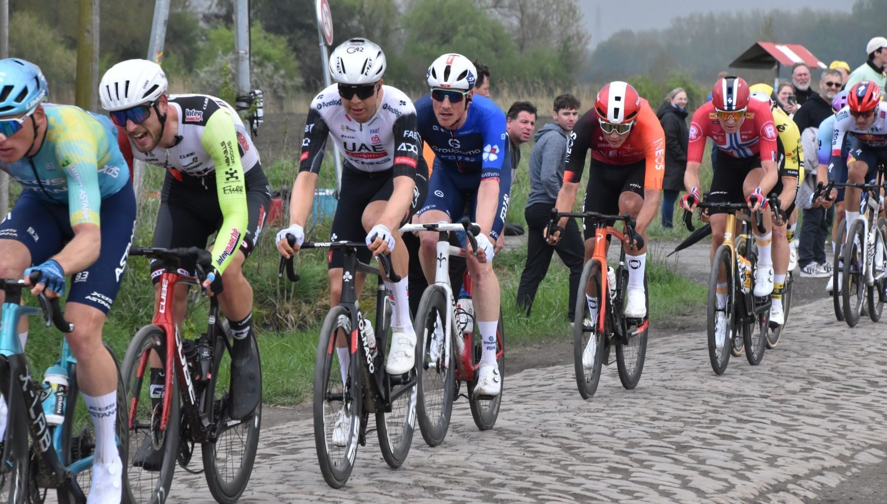 18 équipes dans le WorldTour entre 2026 et 2028 - Actualité