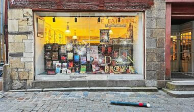 « Si on commence à s’en prendre aux librairies, c’est vraiment grave » : ce commerce historique de Rennes saccagé pendant la nuit