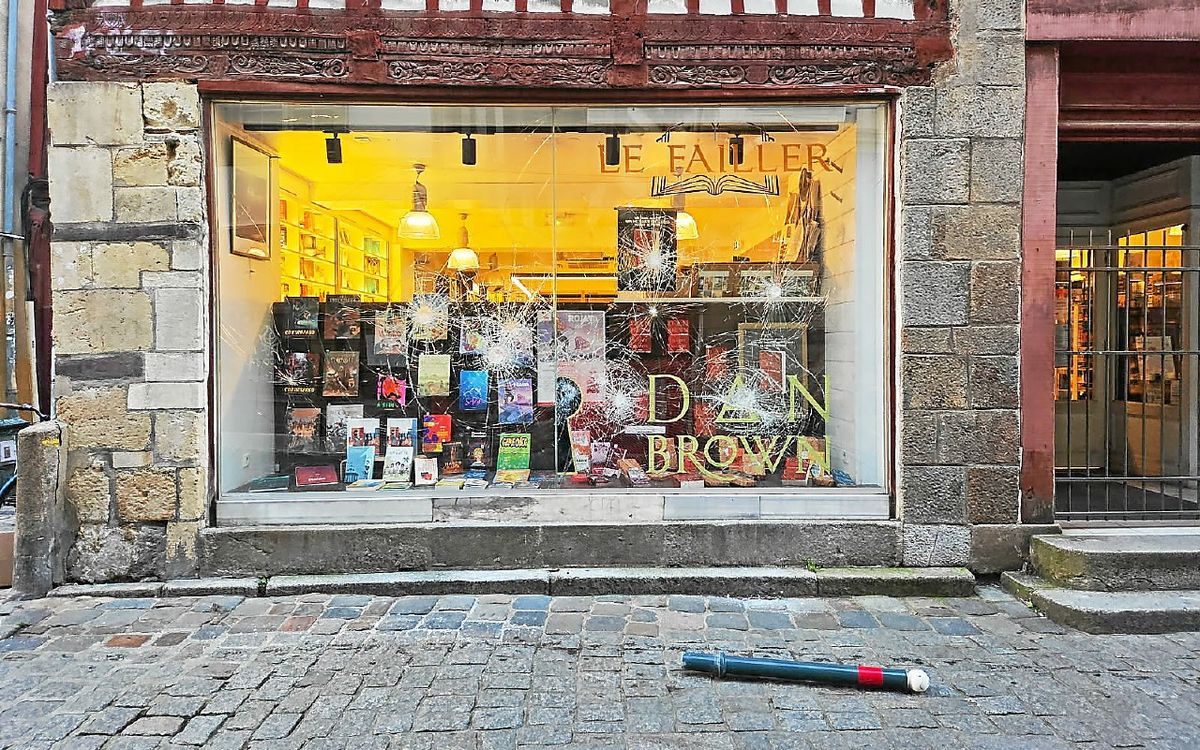 « Si on commence à s’en prendre aux librairies, c’est vraiment grave » : ce commerce historique de Rennes saccagé pendant la nuit
