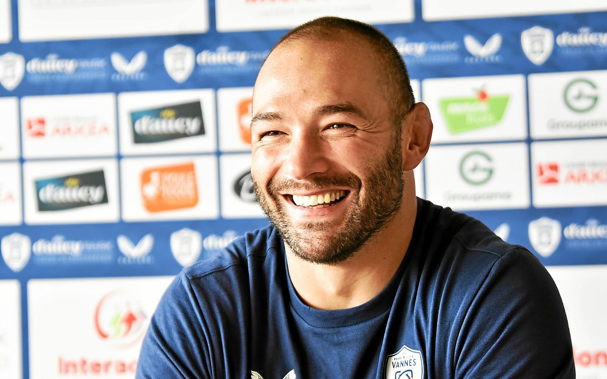 « J’ai toujours eu de l’affection pour ce club et pour ce public qui est incroyable » : Steeve Blanc-Mappaz de retour au RC Vannes huit ans après pour une mission express
