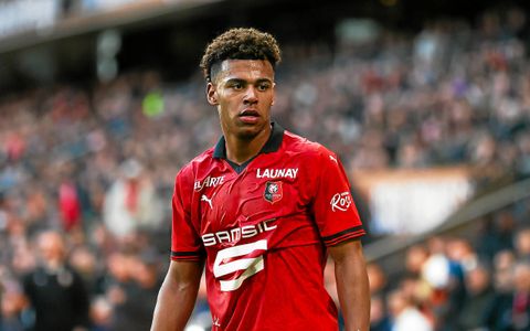 Désiré Doué sous le maillot du Stade Rennais, en mars 2024.
