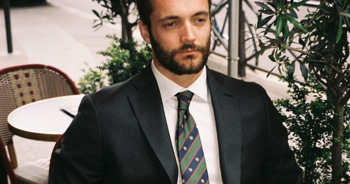 à Menton, Louis Sarkozy fait campagne en bonne et due com – Libération