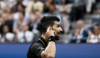« Je n'entrerai pas sur le court avec un drapeau blanc », avertit Novak Djokovic avant de défier Carlos Alcaraz en demi-finales de l'US Open