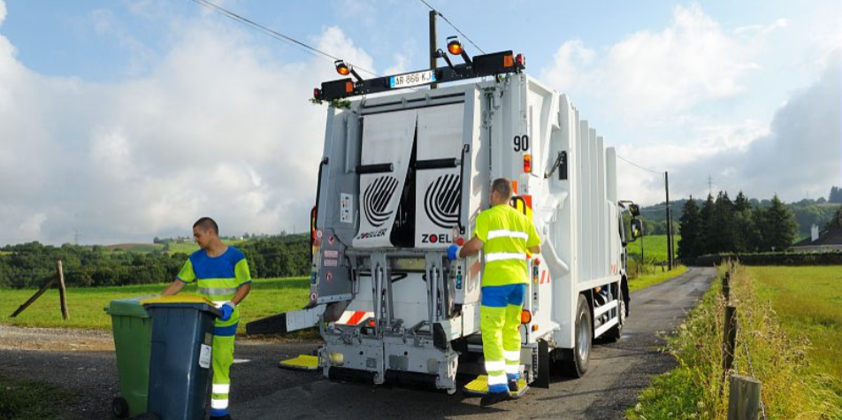 Près de Saint-Étienne : le chauffeur d'un camion-poubelle agressé