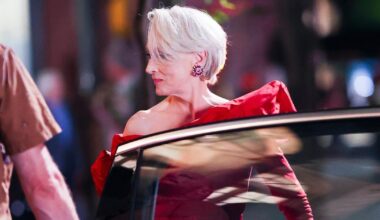 Face à une Anna Wintour surprise, Meryl Streep débarque en Miranda Priestly au défilé Dolce & Gabbana