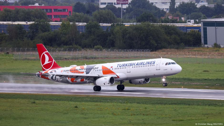 Des dizaines de réfugiés afghans arrivés en Allemagne – DW – 02/09/2025
