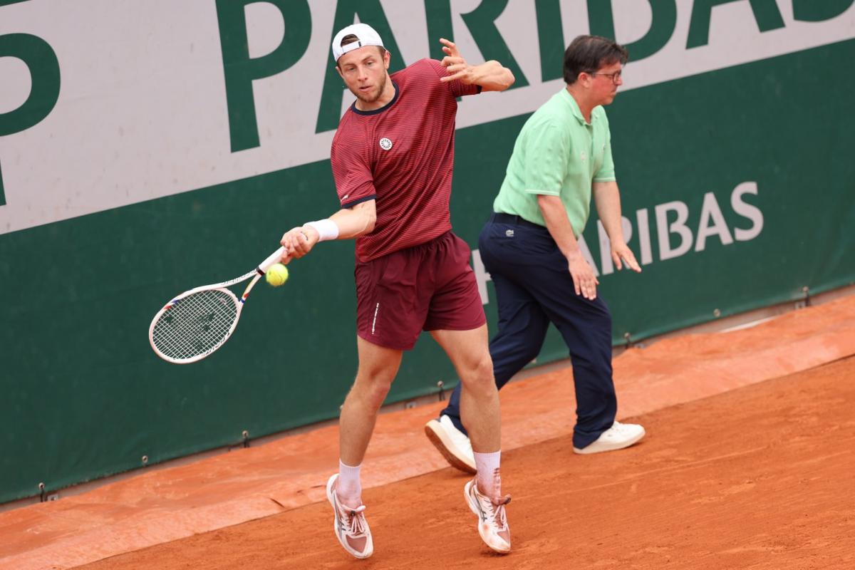 « Mettre à l'honneur l'excellence de l'arbitrage français » : le dernier bastion en Grand Chelem résiste, il y aura encore des juges de ligne à Roland-Garros en 2026 - L'Équipe