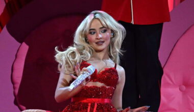 Cette image choisie par Sabrina Carpenter pour son nouveau disque choque des féministes