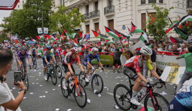 les coureurs agacés, une 12e étape sous tension, le classement